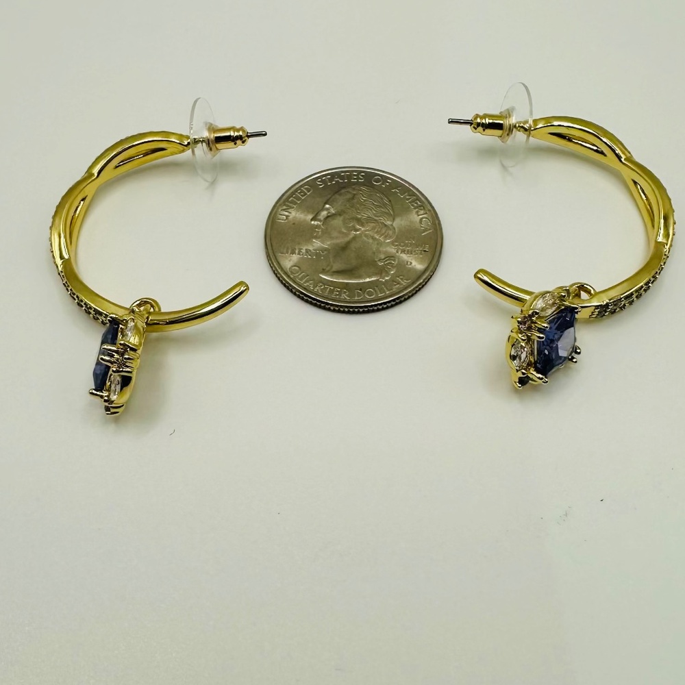 ✨ Bomb Party “She’s A Ten” Earrings  ✨ - Picture 5 of 5